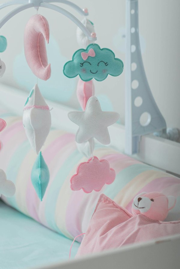 Les meilleurs lits parapluie pour un sommeil serein en voyage